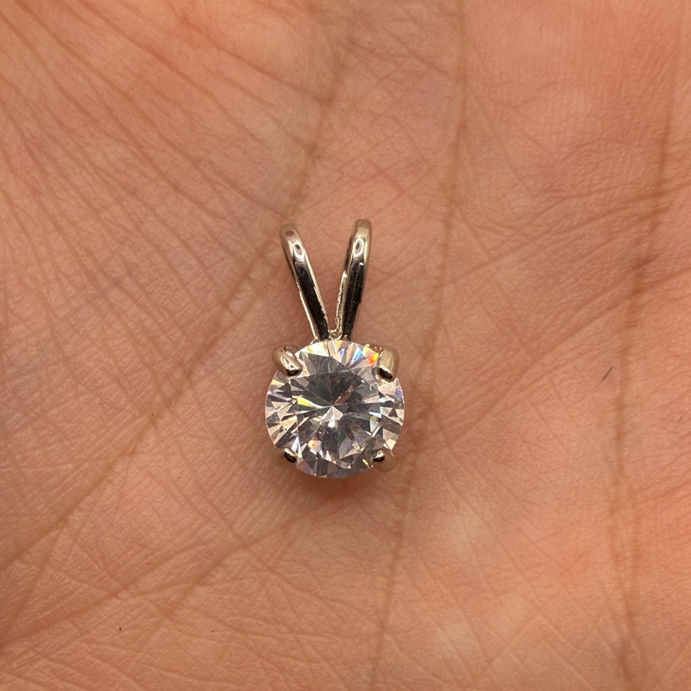 Silver Tone Solitaire CZ Pendant Round Cubic Zirconia
Classic Basket Setting